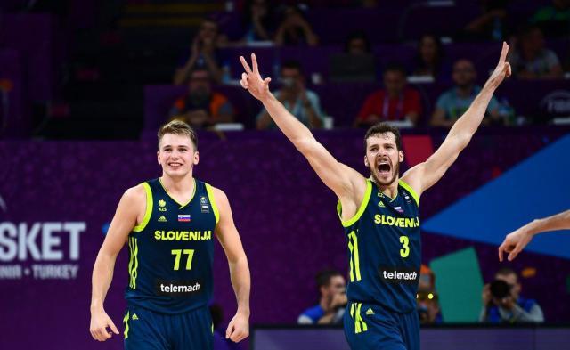 1611984327103071332.jpg KYHSQBHIASBM2QCH6YA2PDYPXQ.jpg