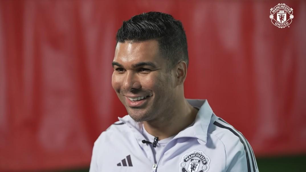 立博体育注册登录-卡塞米罗：我永远都会是曼联的球迷；梅努是曼联的现在和未来